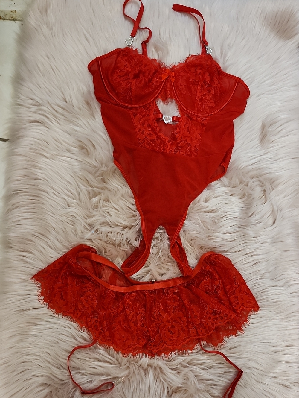 Brand New UNBRANDED FLORAL LACE MESH CROTCHLESS BODYSUIT & GARTER SET-L